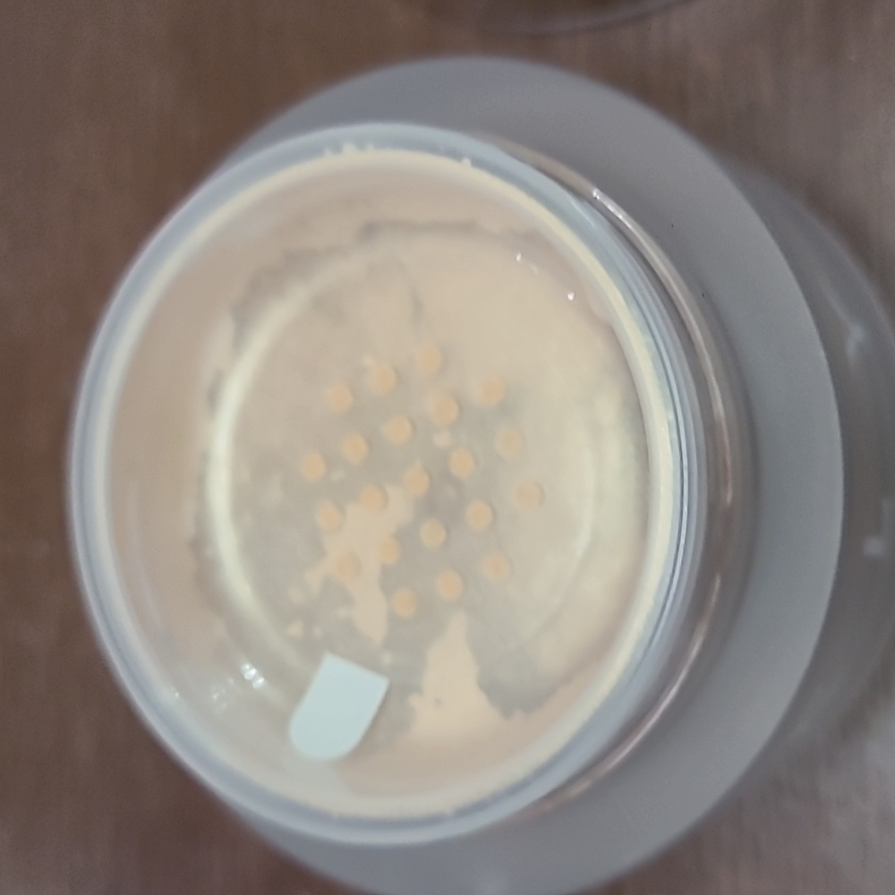 Luminous Powder - Picture 3 of 5